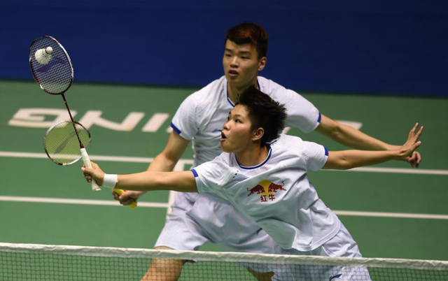 包含法国队鏖战中国队,黄鸭组合刷新纪录的词条 包含法国队鏖战中国队,黄鸭组合刷新纪录的词条